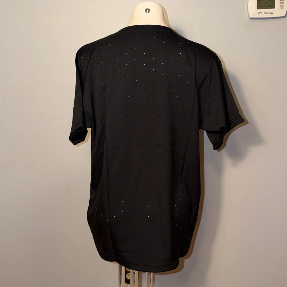 Adidas Adizero Dugout Cage T-Shirt (Gender Neutral) Medium. NWT.